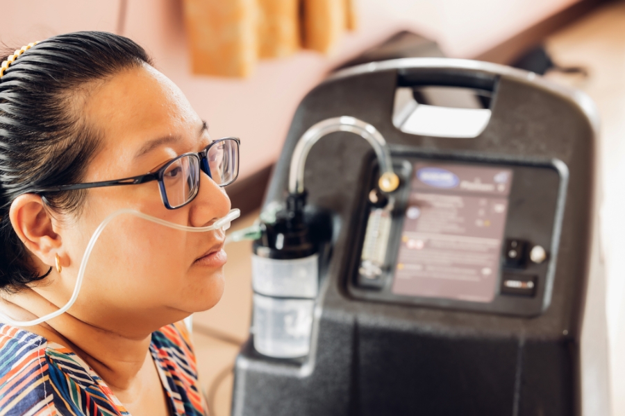 Koncentratory przenośne i stacjonarne Wynajem koncentratorów tlenu w firmie Patronus